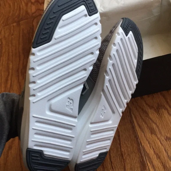 Men’s NB new balance 009 grey NEW - Picture 5 of 6